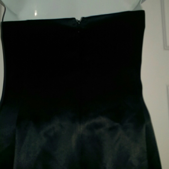 Adrianna Pappell Evening Dress - Picture 6 of 8